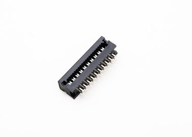 PCBA DIP Plug Connector Χρυσό επιχρυσωμένο Αντιστέκεται στην τάση 1000V Χαλκός υλικό επαφής